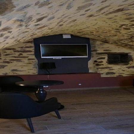 The Originals Relais Hotel Saint-Roch Salzuit Esterno foto
